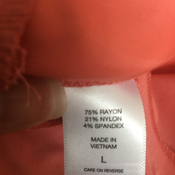 Flutter Sleeve Top with Shorts NWOT. - Picture 12 of 13